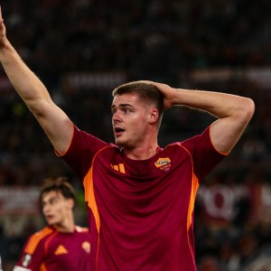 迪马：若前锋卢卡离队，那不勒斯有意引进多夫比克、弗格森