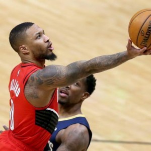 开云APP-独自带队场均36+9冲到西部前4！利拉德挤进MVP争夺